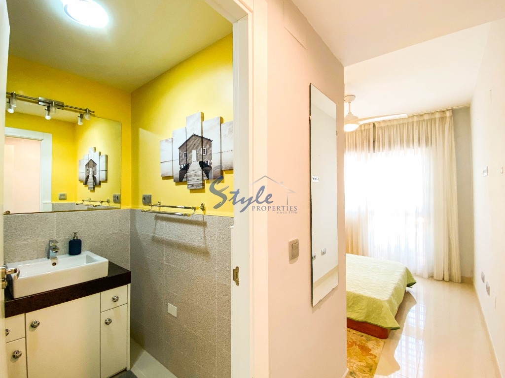 Resale - Apartment - Punta Prima