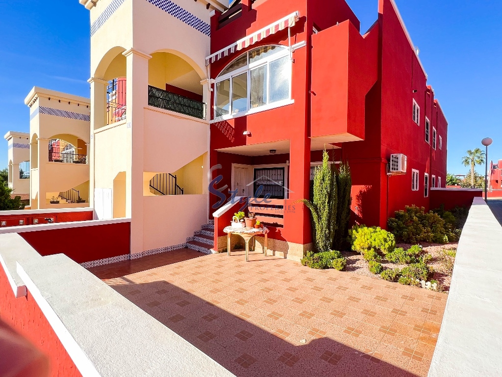 На продажу солнечная квартира с садом в Dream Hills II, Los Altos, Коста Бланка, Испания. ID1404