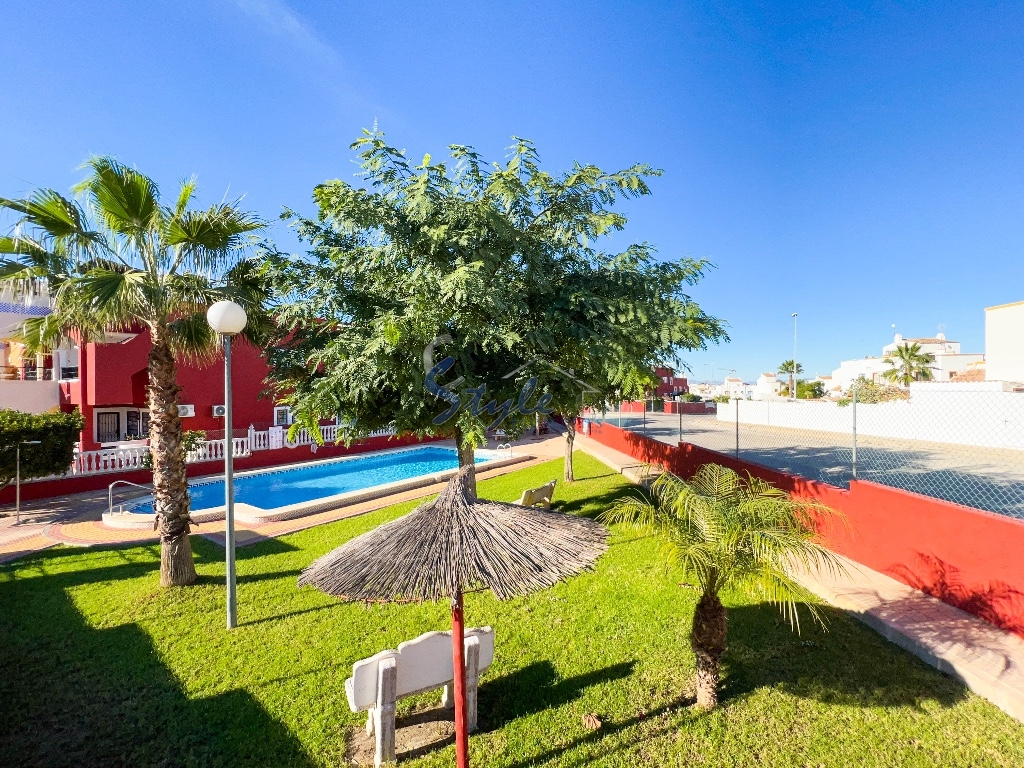 Resale - Apartment - Los Altos