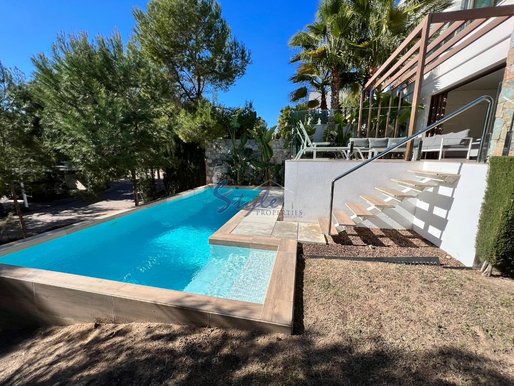 For sale modern villa close to golf courses in Las Colinas, Costa Blanca, Spain. ID1273