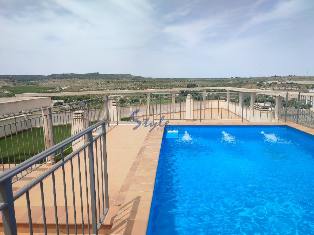 Apartamentos nuevos en San Miguel de Salinas, Alicante, Costa Blanca, España. ON252_2