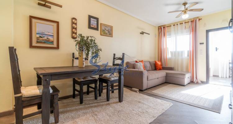 Buy Penthouse apartment on the seafront in Punta Prima. ID 6005