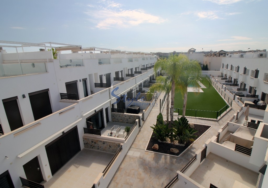 New build townhouse for sale in Pilar de la Horadada, Costa Blanca, Spain. ON1478