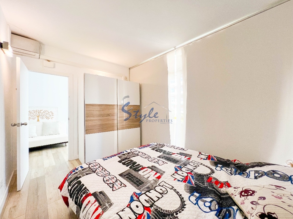 Resale - Apartment - Alicante