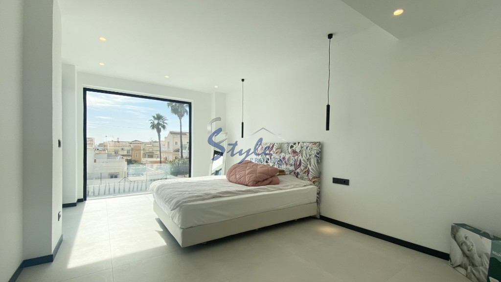 New luxury villa for sale in Torrevieja, Costa Blanca, Spain. ON1545