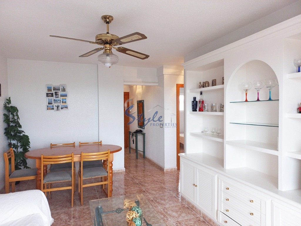 Buy apartment in Punta Prima, Orihuela Costa, Costa Blanca. ID 6030
