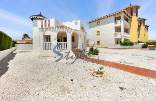 Villa - Resale - Cabo Roig - Lomas de Cabo Roig