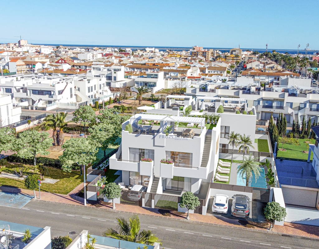 New build apartments close to the beach in San Pedro del Pinatar, Costa Balnca, Spain. ON1670_2