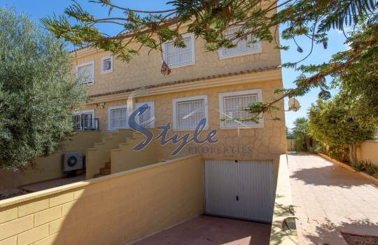 Semi Detached House - Resale - Los Altos - Los Altos