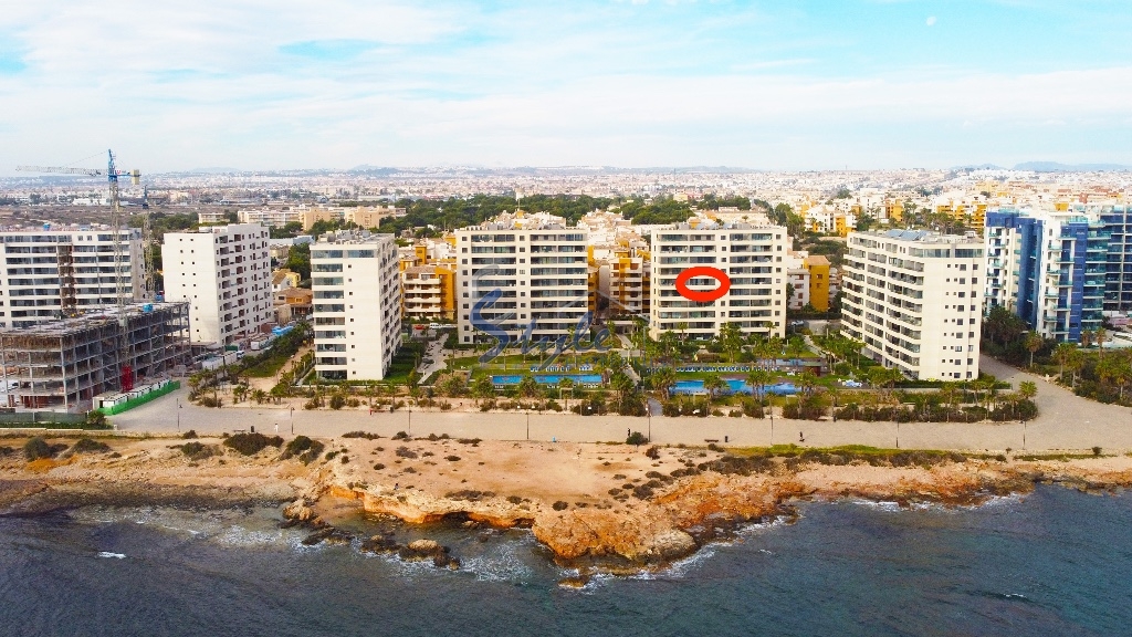 Front line apartment with Tourist License for sale in ¨Panorama Mar¨ Punta Prima, Costa Blanca, Spain. ID.3177
