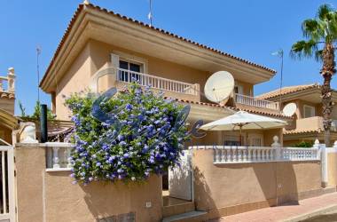 Semi Detached House - Resale - Punta Prima - Punta Prima