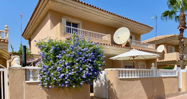 For sale 3 bedroom semidetached house in Punta Prima, Los Altos, Torrevieja, Costa Blanca. ID1761