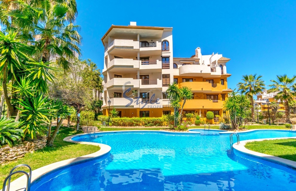 Resale - Apartment - Punta Prima