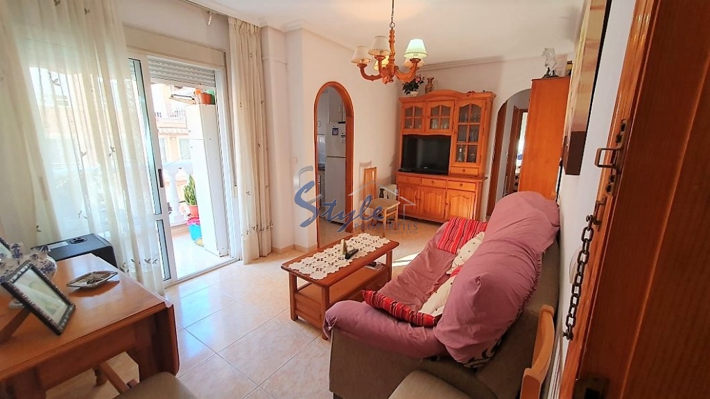 For sale apartment 100 m from the beach in Torrevieja, Costa Blanca, Spain. ID1619