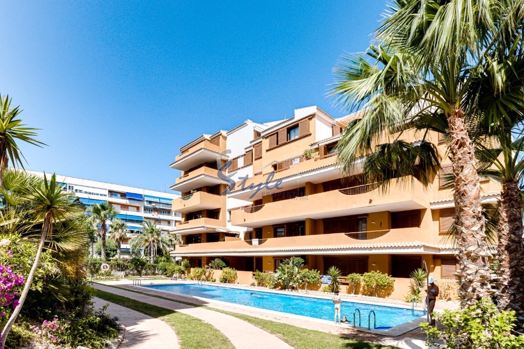 For sale ground floor apartment in La Entrada, Punta Prima, Costa Blanca, Spain.ID3360