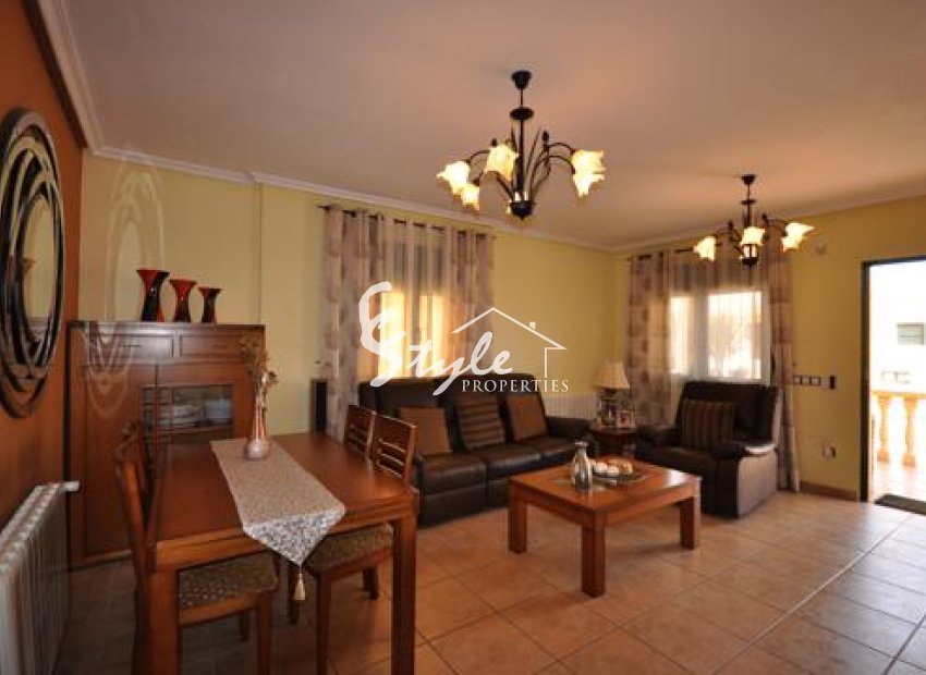 4 bedroom villa for sale in Villamartin, Costa Blanca, Alicante, Spain