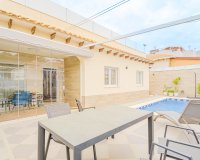 5 bedroom Modern Villa with Private Pool and Terrace en Balcones, Los Altos., Torrevieja.  ID 2694