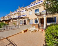 Adosado de 3 Dormitorios en Venta en La Zenia, Orihuela Costa, cerca de la Playa y Zenia Boulevard. ID1465