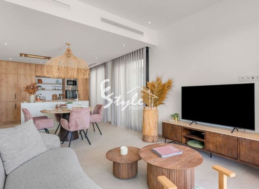 Adosado de obra nueva en venta en Dolores, Costa Blanca, España. ON1896