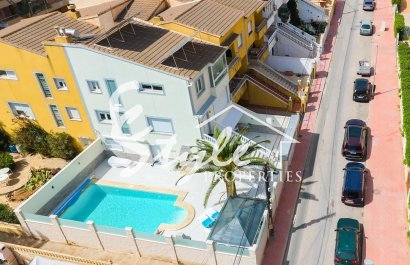 Adosado - Resale - Torrevieja - AD-14145