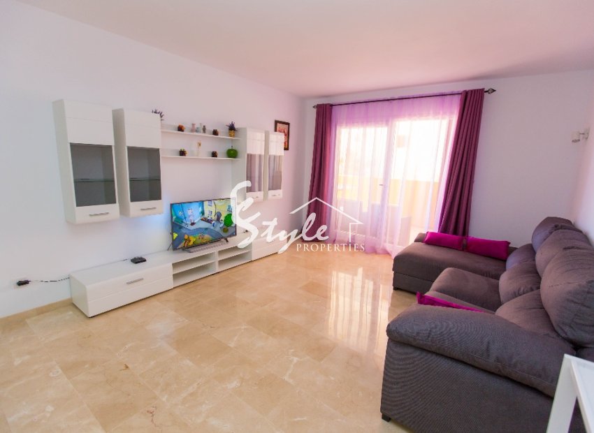 Alquiler con terraza grande, Punta Prima, Costa Blanca