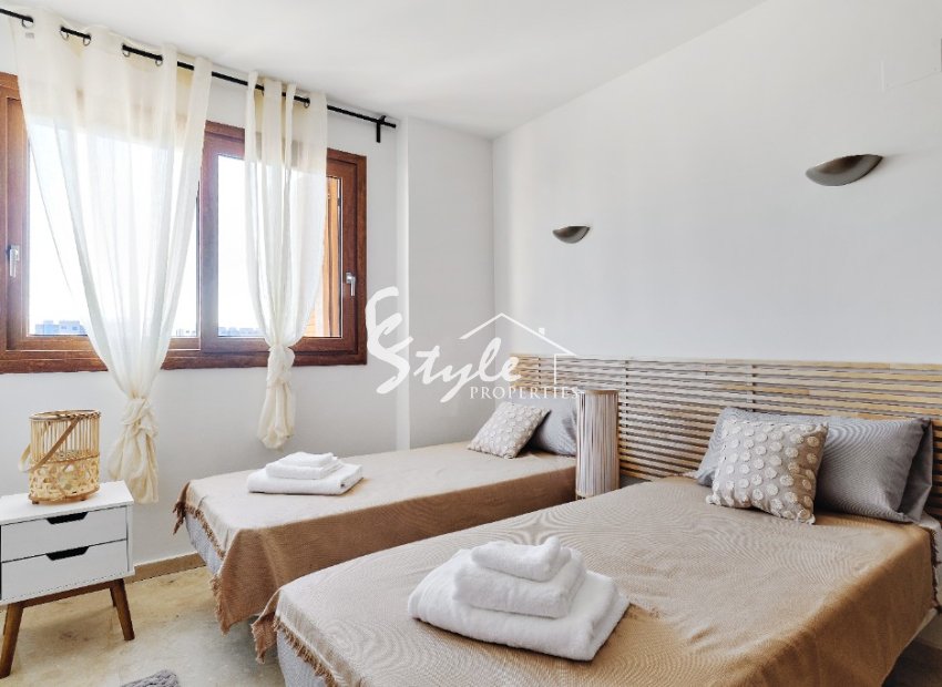 Alquiler corta estancia - Apartamento - Punta Prima - La Entrada