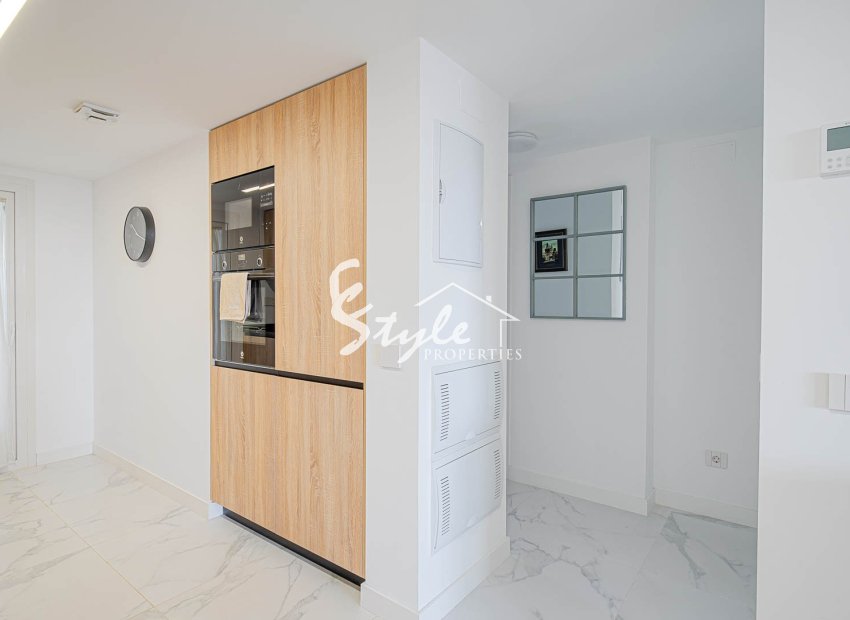 Alquiler corta estancia - Apartamento - Punta Prima