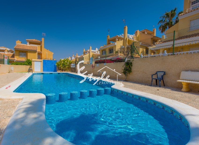 Alquiler corta estancia - Semi-Detached Villa - Los Altos