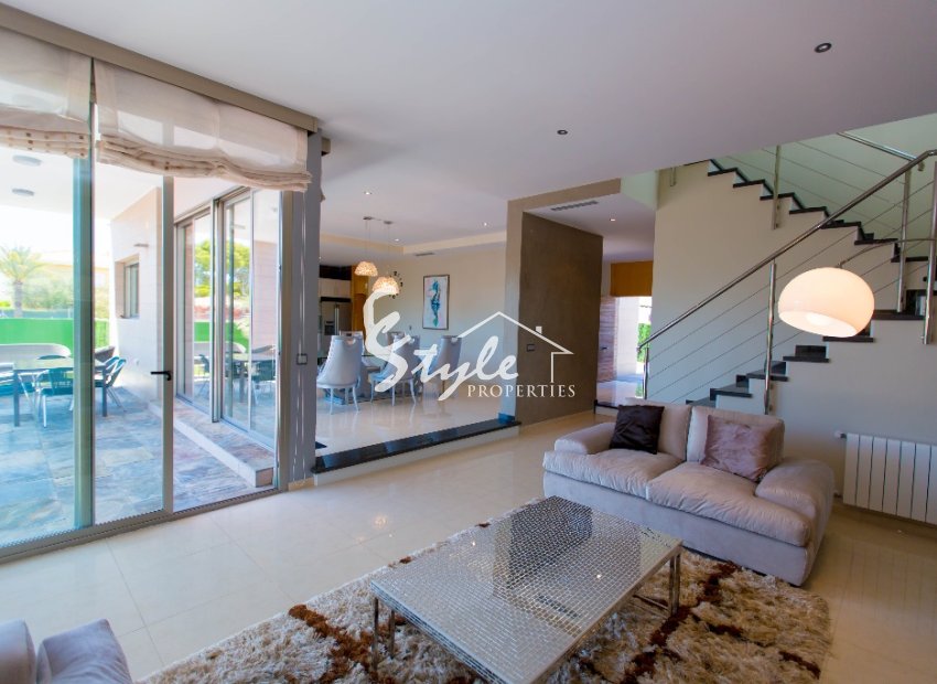 Alquiler corta estancia - Villa - Cabo Roig