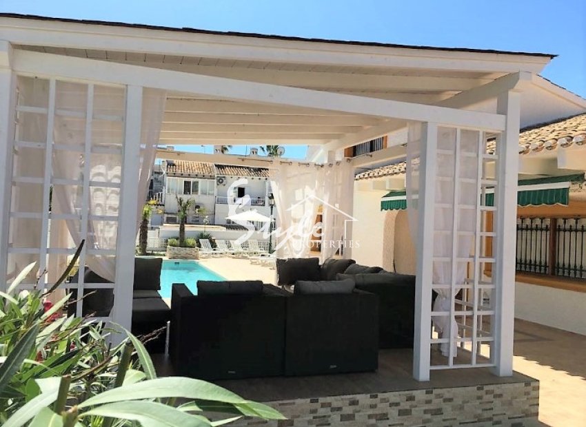 Alquiler corta estancia - Villa - La Zenia