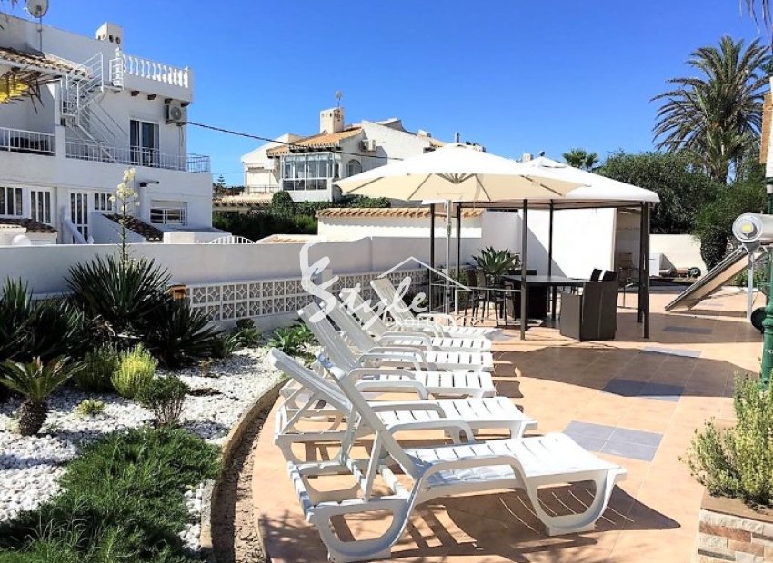 Alquiler corta estancia - Villa - La Zenia