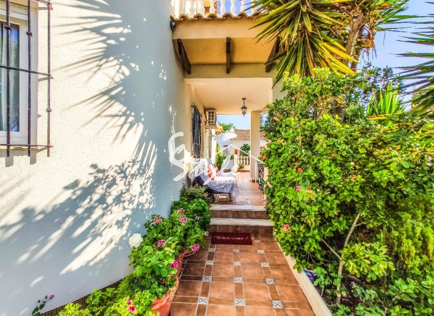 Alquiler corta estancia - Villa - La Zenia