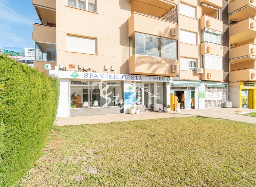 Alquiler larga estancia - Commercial - Orihuela Costa  - La Zenia