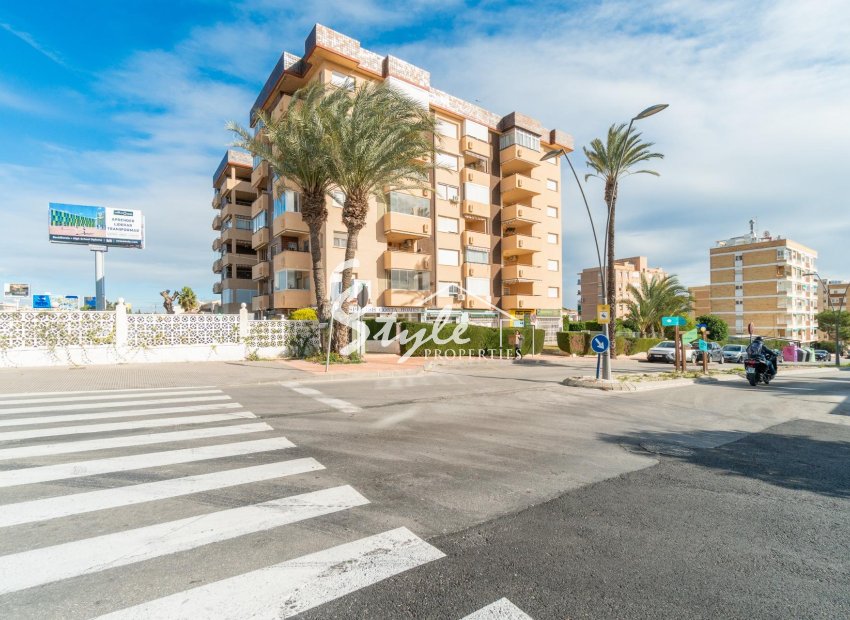 Alquiler larga estancia - Commercial - Orihuela Costa  - La Zenia