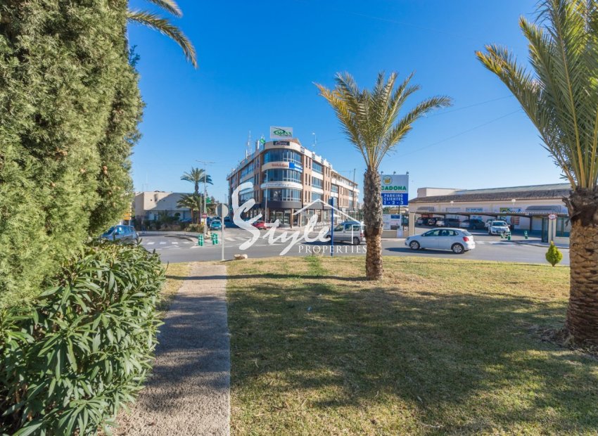 Alquiler larga estancia - Commercial - Orihuela-Costa - Playa Flamenca