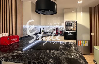 Apartament  - Resale - Torrevieja - Torrevieja