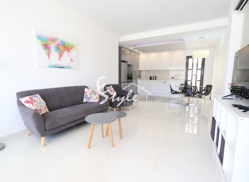 Apartamento en Planta Baja con Jardín en Torre de la Horadada | Orientación Sur. ID 1461