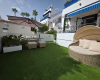 Apartamento en planta baja en venta en Villamartín, Orihuela Costa. ID3597