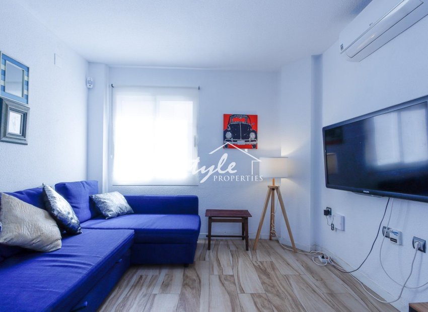 Apartamento en Venta cerca de Playa del Cura, Torrevieja – Costa Blanca con Piscina Comunitaria. ID2715