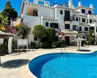 Apartamento reformado en Cabo Roig a 500 m del mar | 2 dormitorios, piscina comunitaria y orientación sur. ID1475