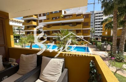 Apartamento - Resale - Punta Prima - EE2473