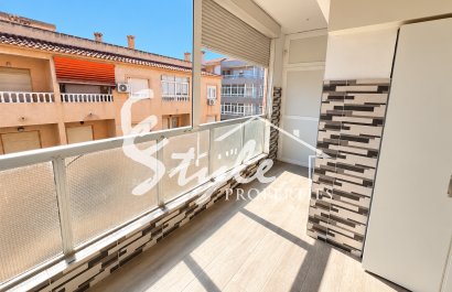 Apartamento - Reventa - Torrevieja - Playa De Los Náufragos