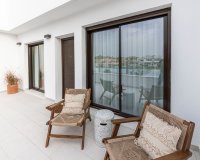 Apartamentos de obra nueva en venta en Pilar de la Horadada, Costa Blanca, España.ON1479_A