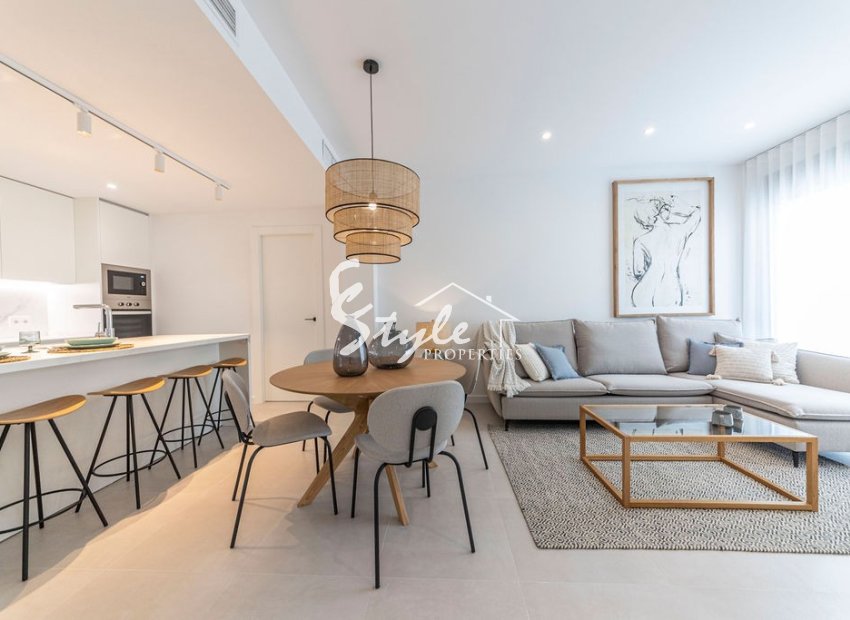 Apartamentos de obra nueva en venta en Pilar de la Horadada, Costa Blanca, España.ON1479_A