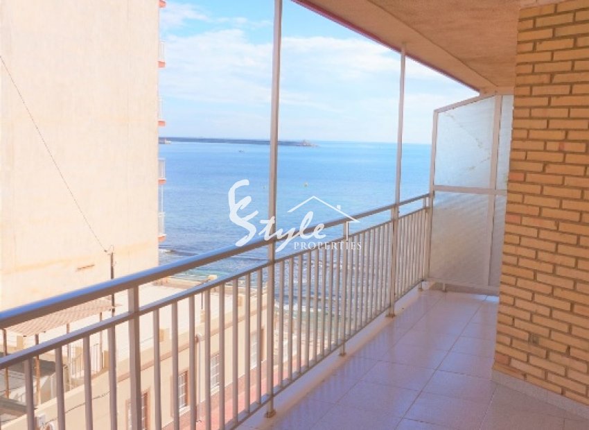 Apartamentos en venta en primerissima linea de playa en Torrevieja, Alicante, Costa Blanca, España