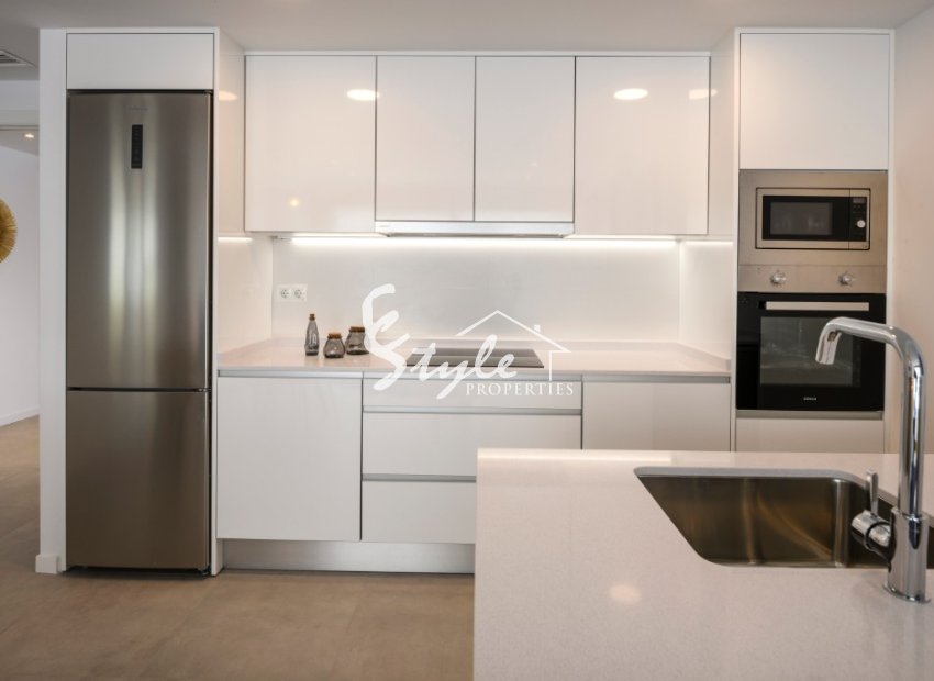 Апартаменты на продажу в новом проекте в Кампоаморе, Коста Бланка, Испания. ON086_3