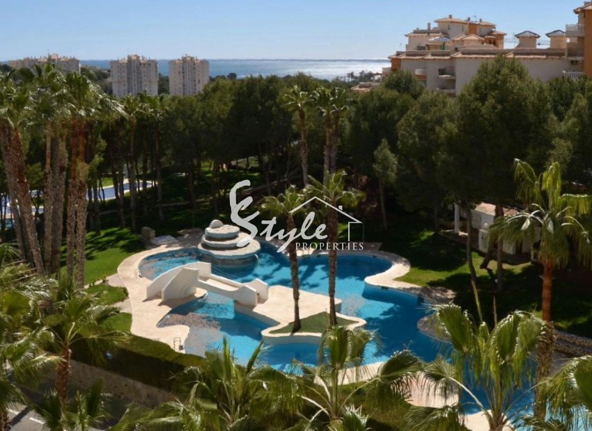 Apartment for sale in Campoamor, Orihuela Costa, Costa Blanca, Spain