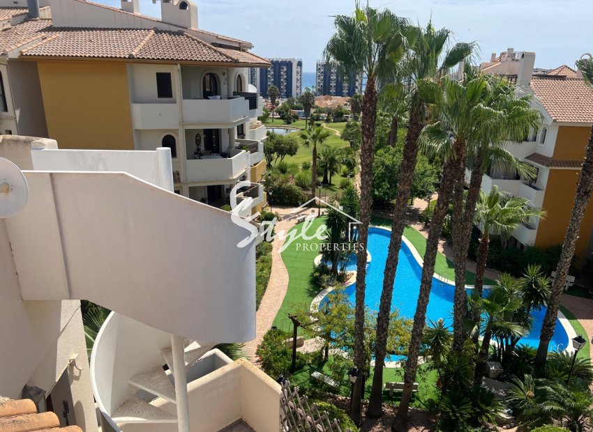 Apartment for Sale in Punta Prima with Private Solarium, Swimming Pool and Garage. ID 1452