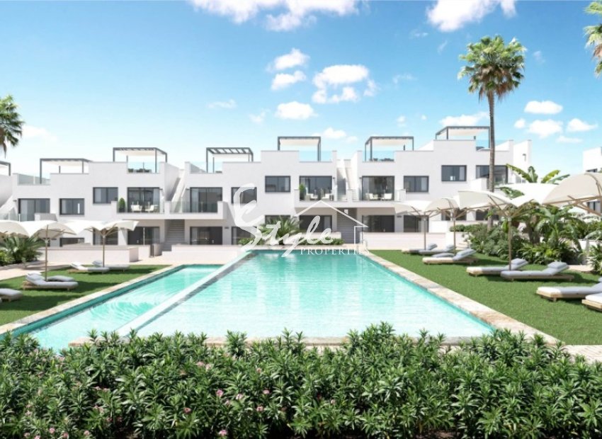 Apartments for sale in a new complex en Torrevieja, Costa Blanca, Spain. ON1731_B