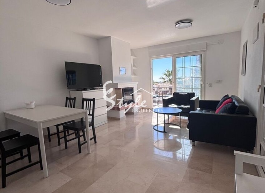 Ático con Solárium Privado, Vistas al Mar y Piscina Comunitaria. ID2785